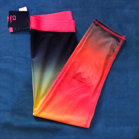 GAP Fit Capri  Colorblock Leggings for Girls - Picture 8 of 8